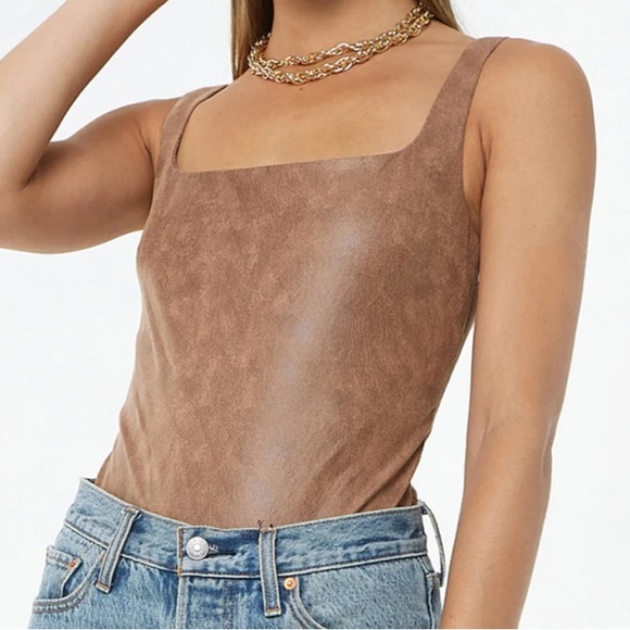 NWT 4SI3NNA Marlena Bodysuit in Brown Faux Suede - Picture 1 of 7